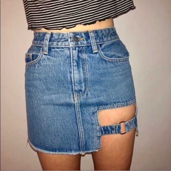 Carmar LF Bella colin skirt cutout garter o-ring - Picture 4 of 8